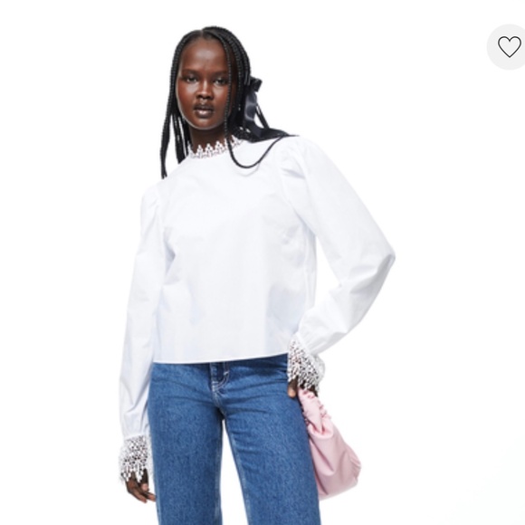 H&M Tops - NWT H&M Divided Lace Trimmed White Poplin Top Size Medium White